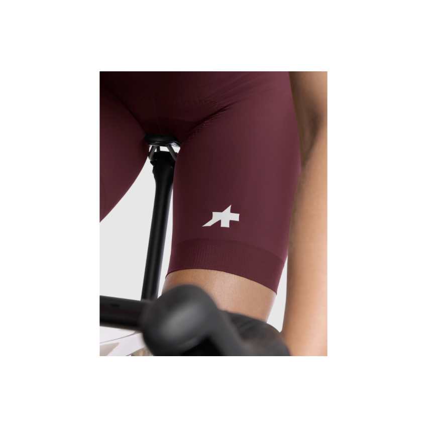 Spodenki kolarskie ASSOS Uma Gt S11 Burgundy Red 