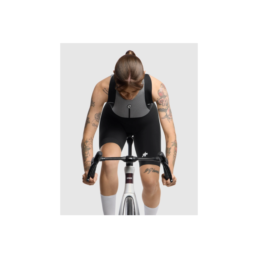 Spodenki kolarskie ASSOS Uma Gt S11 Black