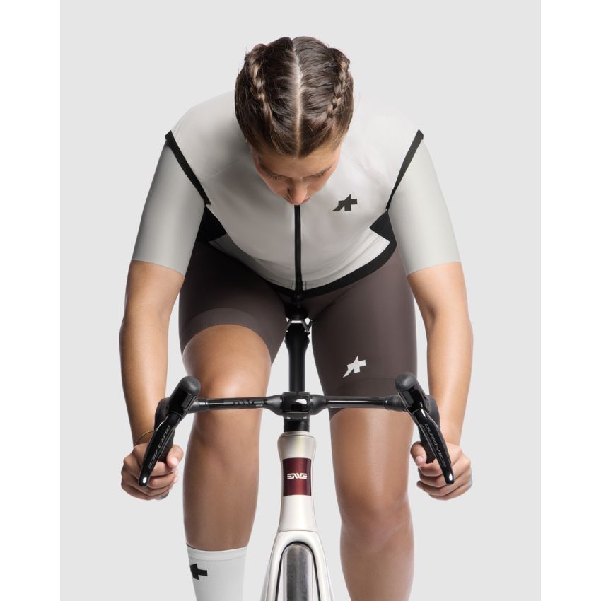 Kamizelka damska ASSOS UMA GT Wind Almond Milk