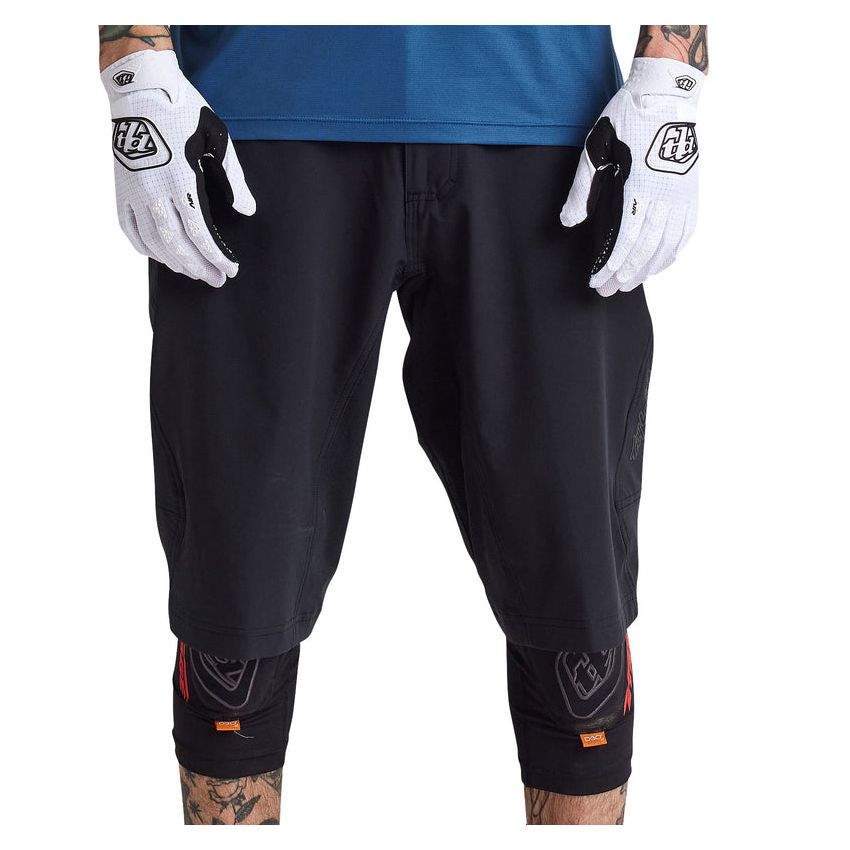 Spodenki TLD Skyline Mono Black