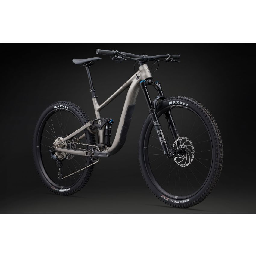 Giant Trance X 1