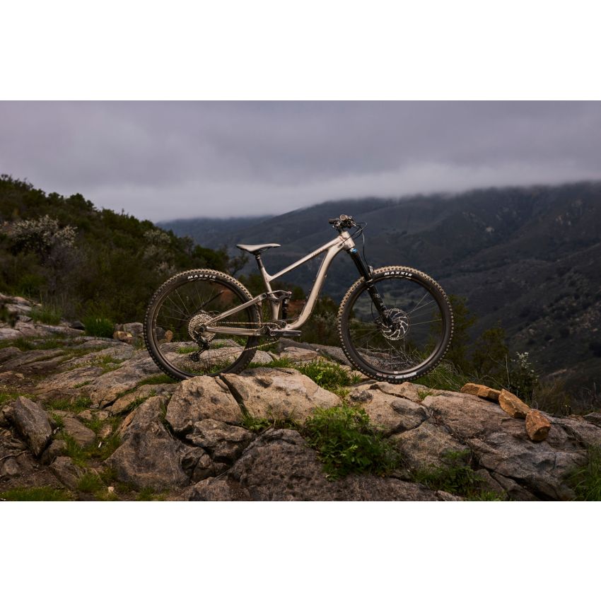 Giant Trance X 1