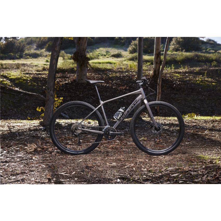 Giant ToughRoad SLR 2