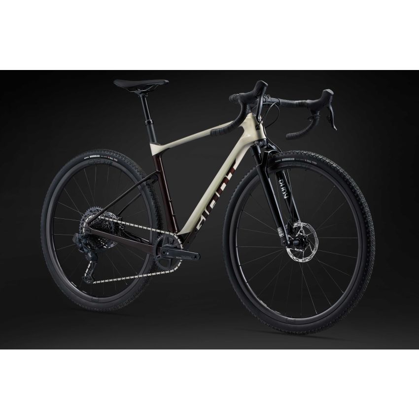 Giant Revolt X Advanced Pro 1