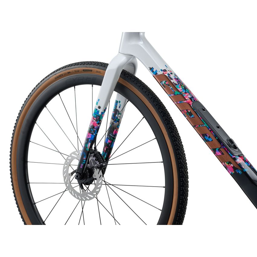 Giant Revolt Advanced 0 SE