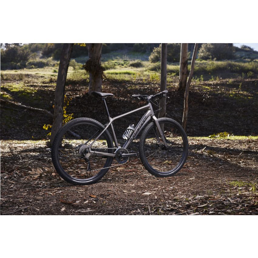 Giant ToughRoad SLR 2