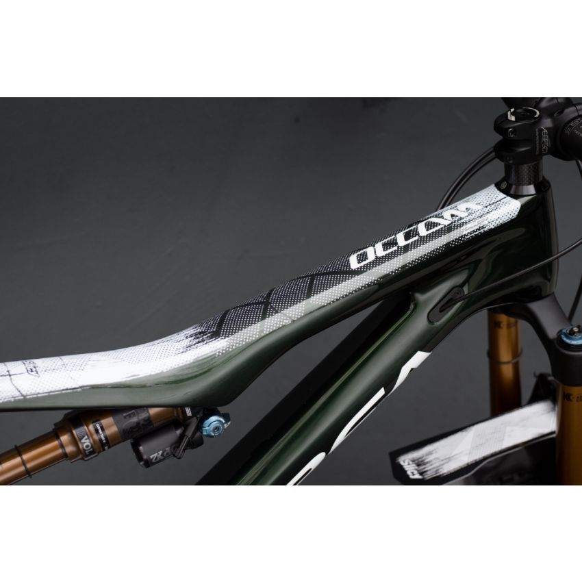 Folia ochronna SLICY - SUBLIMISTICK COLOR - BLACK FOREST GLOSSY